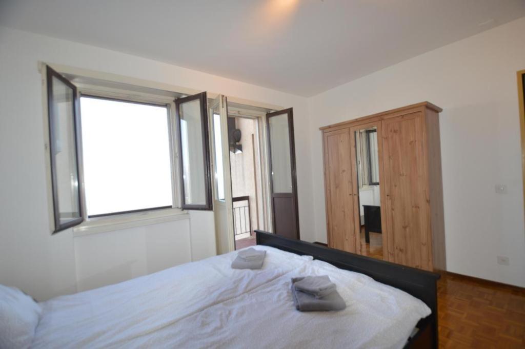 The View Cademario Lake Lugano Apartment With Private Parking & Self Check-In Bagian luar foto